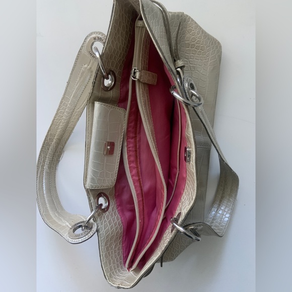 Tommy Hilfiger Purse - Picture 3 of 5